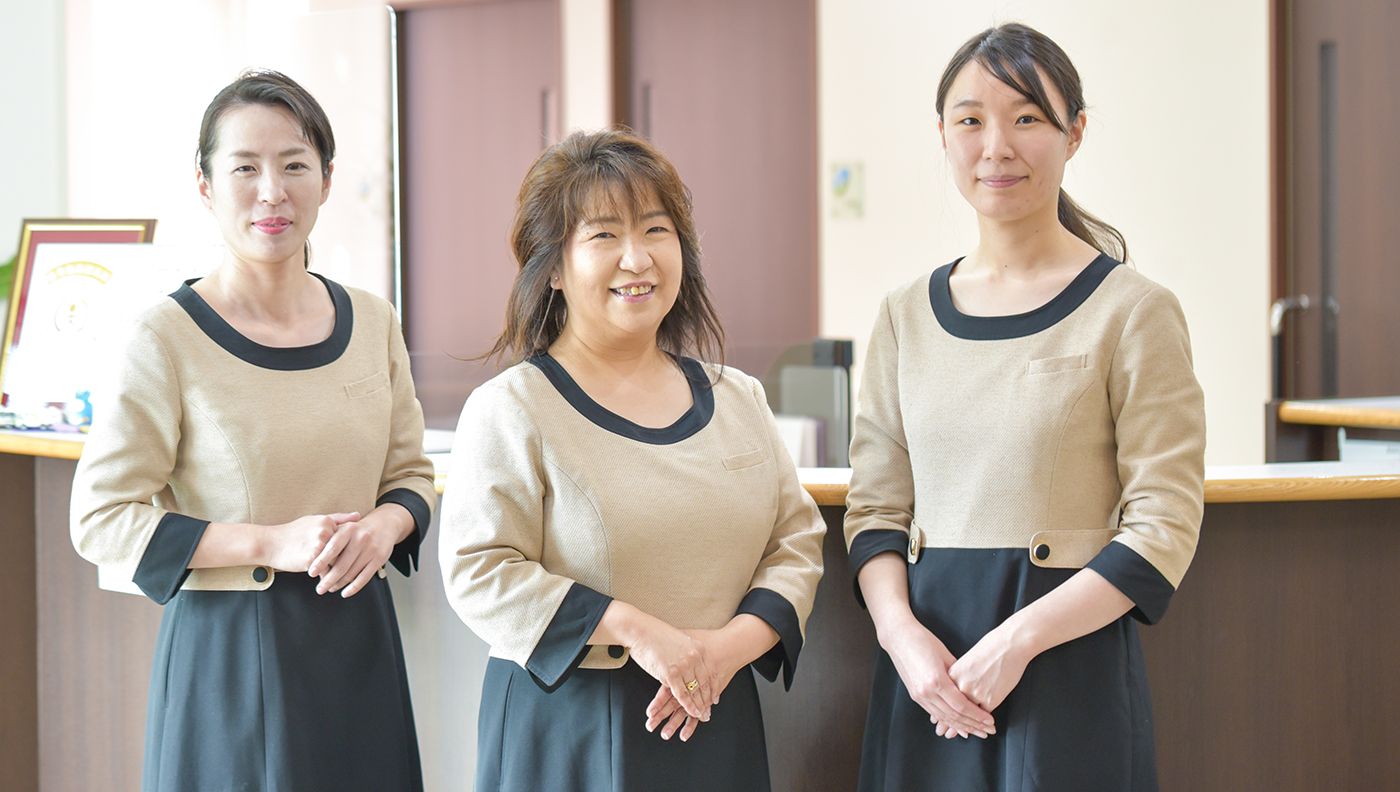 外来予約受付担当紹介